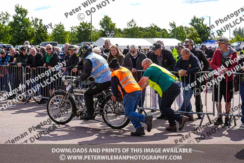Vintage motorcycle club;eventdigitalimages;no limits trackdays;peter wileman photography;vintage motocycles;vmcc banbury run photographs